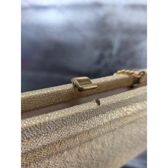 Vintage Gold Mesh Evening Clutch Bag With Chain Strap - Picture 2 of 8